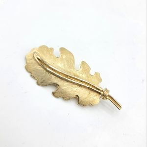 Coro Oak Leaf Brushed Gold tone Brooch Pin Vintage